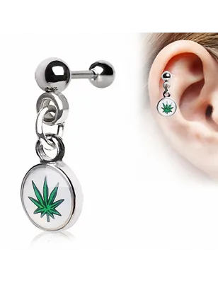 Piercing oreille Helix Cartilage Cannabis