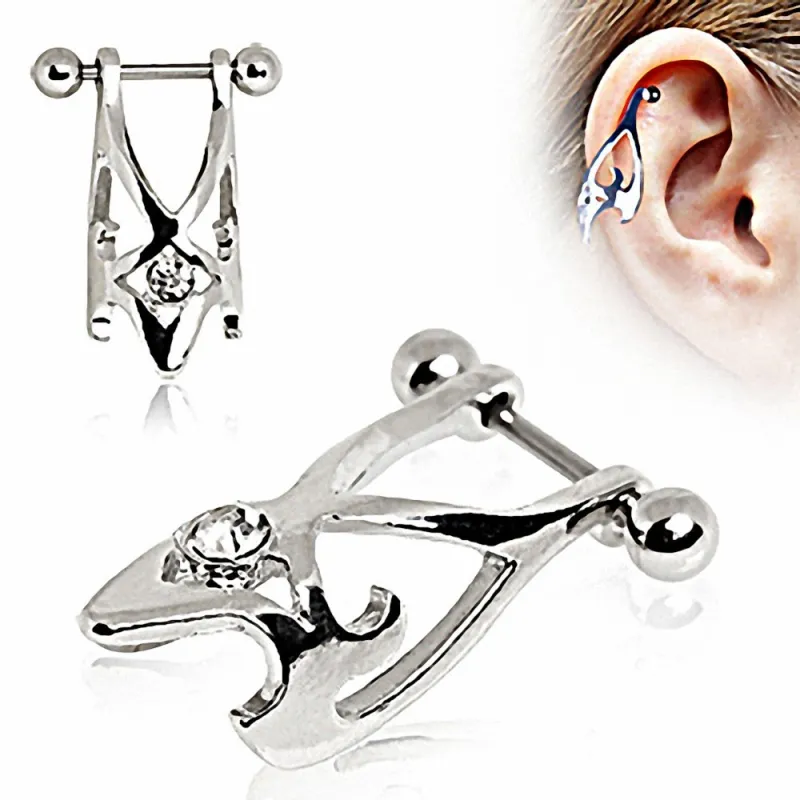 Piercing hélix cartilage faucon