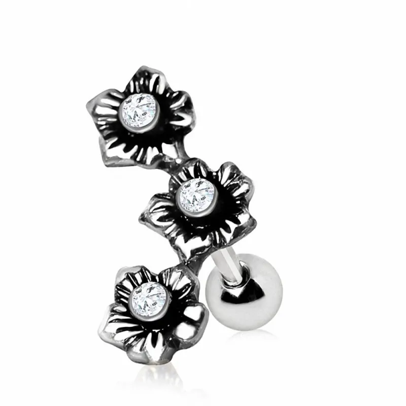 Piercing cartilage triple fleur