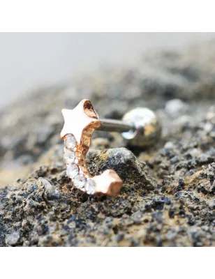 Piercing cartilage plaqué or rose étoile filante