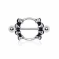 Piercing téton gothique griffes
