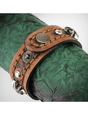 Bracelet en cuir marron étoiles