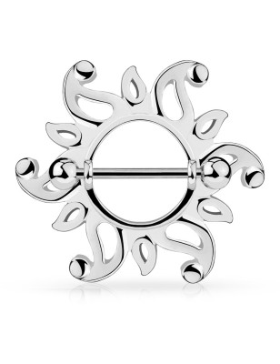 Piercing téton bouclier tribal soleil