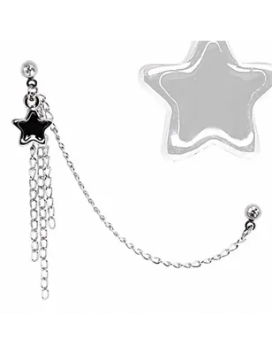 Double piercing cartilage oreille étoile noire