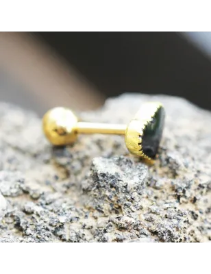 Piercing cartilage plaqué or coeur noir