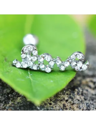 Piercing cartilage hélix love