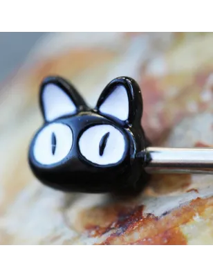 Piercing téton chats noirs