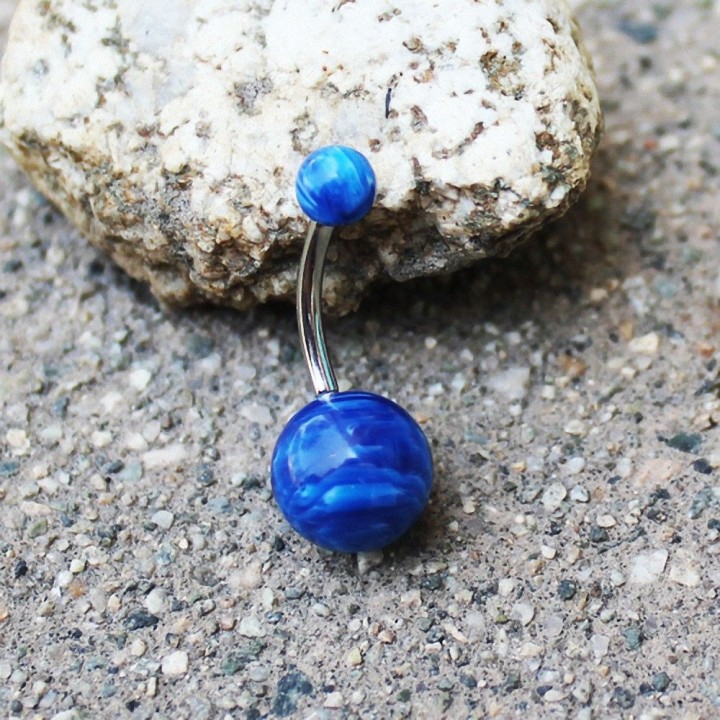 Piercing nombril boule bleu marbré