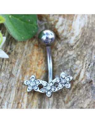 Piercing nombril triple fleur