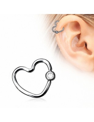Piercing cartilage hélix anneau captif coeur