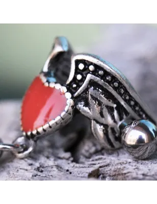 Piercing cartilage hélix manchette coeur ailé