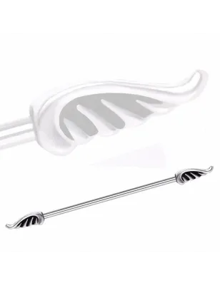 Piercing industriel avec ailes d'ange