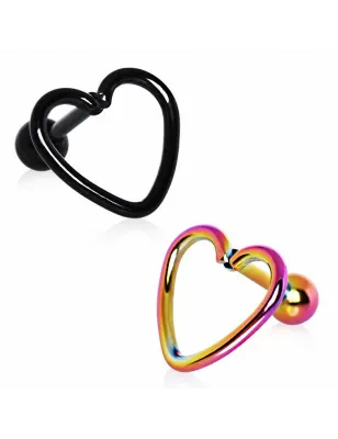 Piercing oreille cartilage en forme de coeur