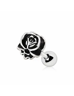Piercing cartilage oreille rose antique