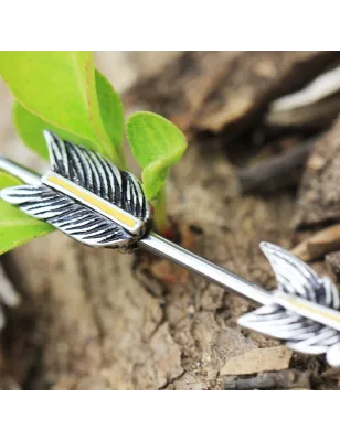 Piercing oreille industriel trois plumes