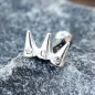 Piercing cartilage oreille triple spikes gemmes