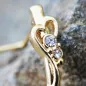 Piercing nez demi-cercle coeur gemmes