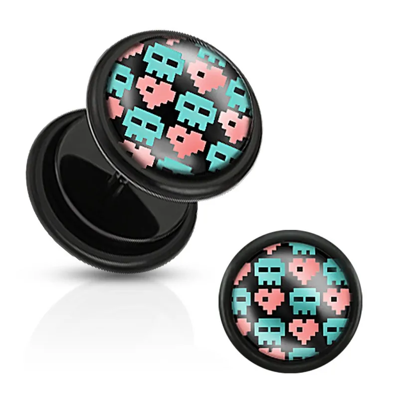 Piercing faux plug skull et coeurs pixelisés