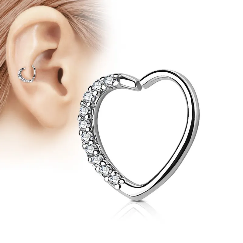 Piercing oreille cartilage daith coeur strass argenté Piercing oreille cartilage daith coeur strass argenté
