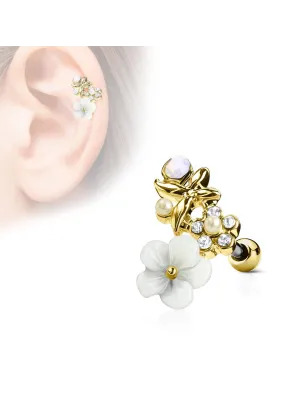 Piercing oreille cartilage hélix fleur blanche plaqué or