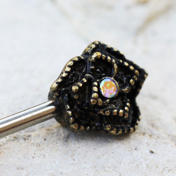 Piercing téton floral doré ancien