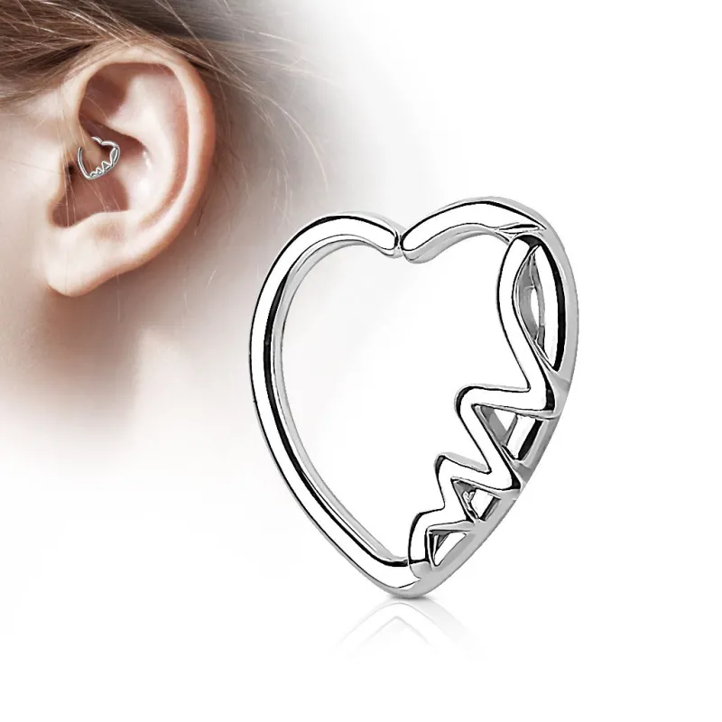 Piercing cartilage daith coeur argenté heartbeat