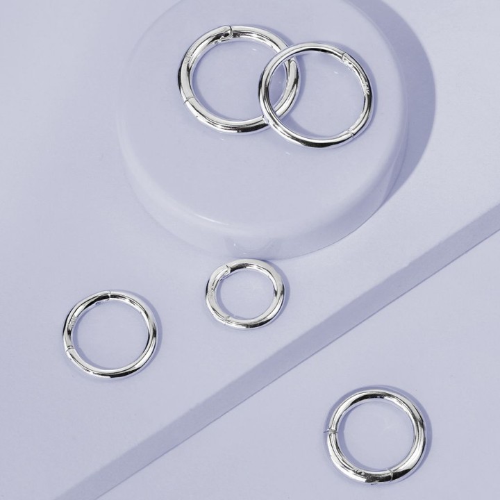 Piercing anneau segment clips en or blanc 14 carats
