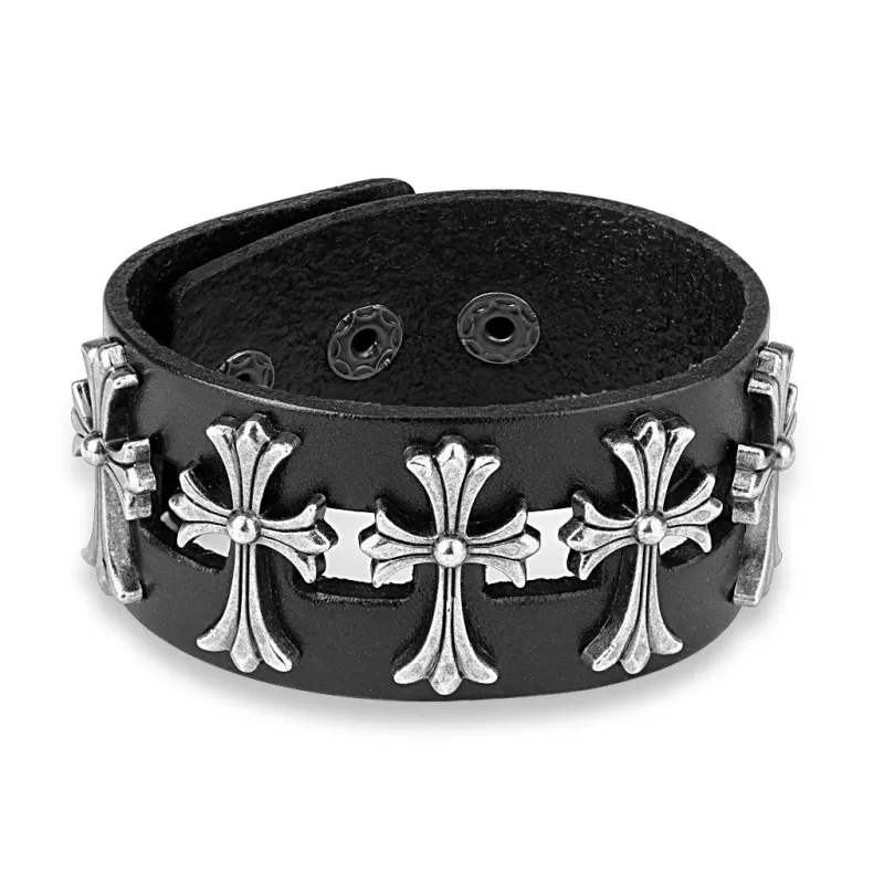 Bracelet homme en cuir noir avec cinq croix celtiques Bracelet homme en cuir noir avec cinq croix celtiques