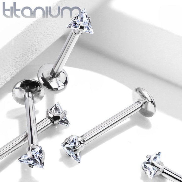 Piercing Labret Monroe Gemme Triangle Titane G23