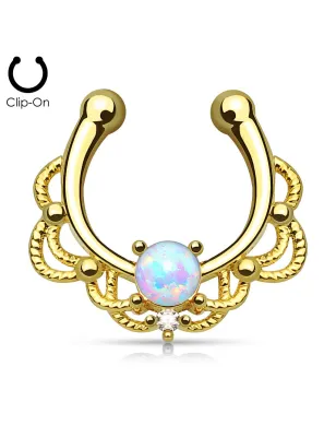 Faux piercing septum plaqué or opale blanche