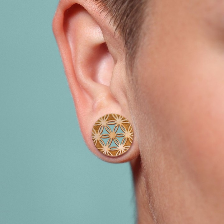 Piercing plug tunnel oreille fleur de vie en bois de crocodile
