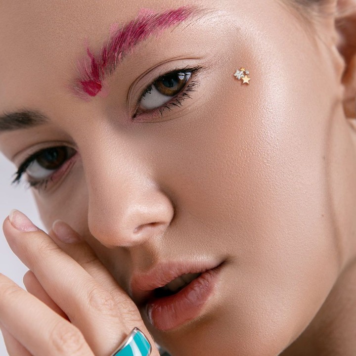 Piercing microdermal plaqué or rose cluster étoiles strass blanc