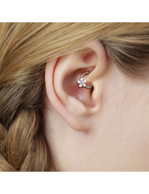 Piercing anneau acier chirurgical fleur opalescente