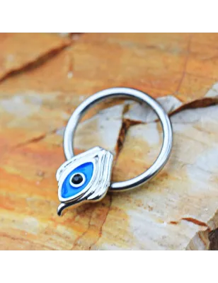 Piercing anneau captif oeil égyptien