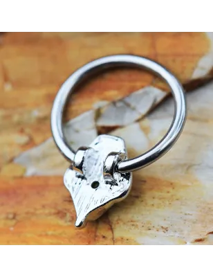 Piercing anneau captif oeil égyptien