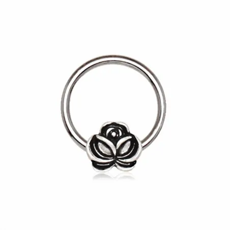 Piercing anneau captif fleur antique