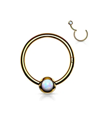 Piercing oreille anneau boule doré opale blanche