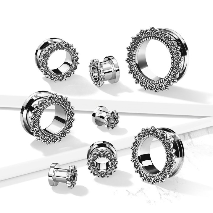 Piercing tunnel oreille coeurs tribal filigrane