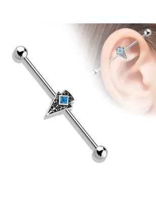 Piercing industriel oreille flèche tribale
