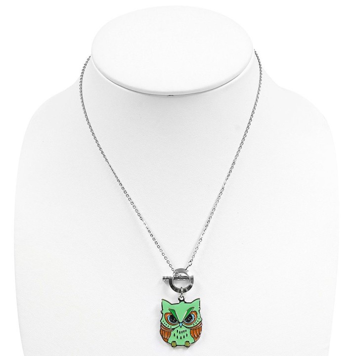 Collier en acier avec pendentif hibou vert