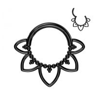 Piercing anneau segment titane noir coeurs perlés (oreille, daith, septum)