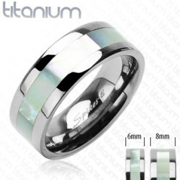 Bague en Titane avec Nacre