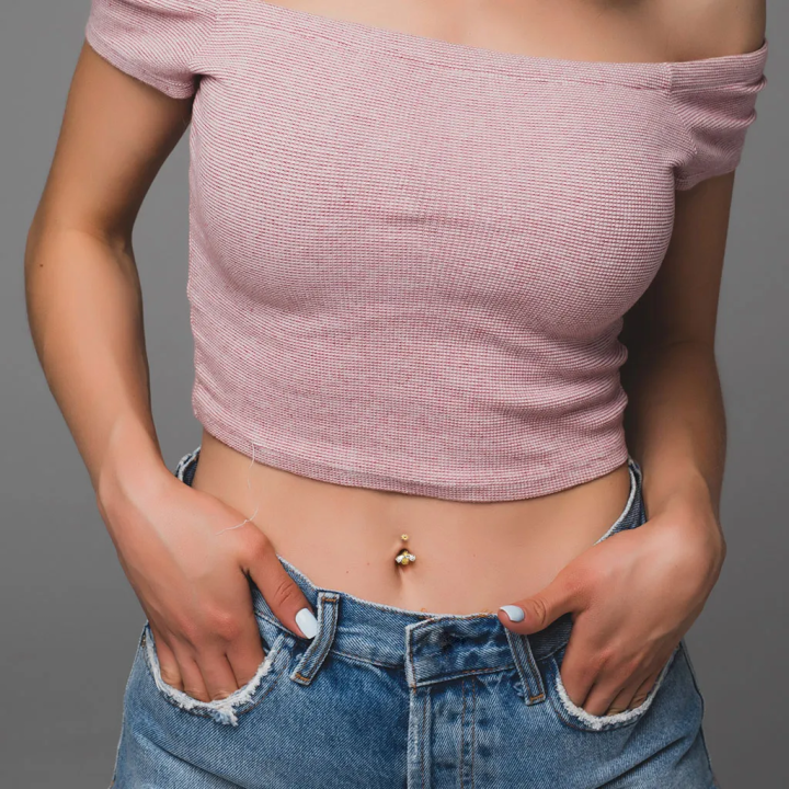Piercing nombril abeille avec ailes zirconium en plaqué or rose
