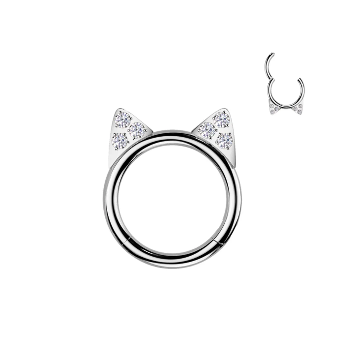 Piercing oreille anneau clicker en titane avec oreilles de chat pavées