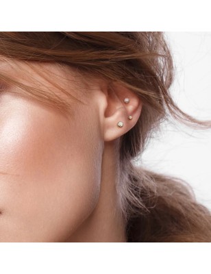 Piercing oreille en or jaune 14 carats push-in avec zircon brillant
