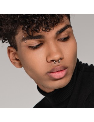 Piercing banane titane serti de strass – Pour arcade et rook