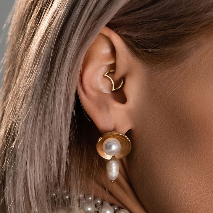 Anneau lune doré pour oreille – Piercing daith en acier