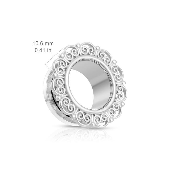 Tunnel acier filigrane cœur – Bijou d’oreille élégant et raffiné