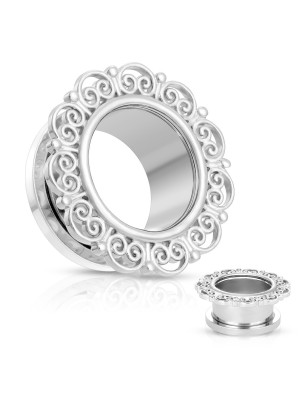 Tunnel acier filigrane cœur – Bijou d’oreille élégant et raffiné