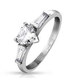 Bague en acier avec zircon cœur et baguettes élégantes